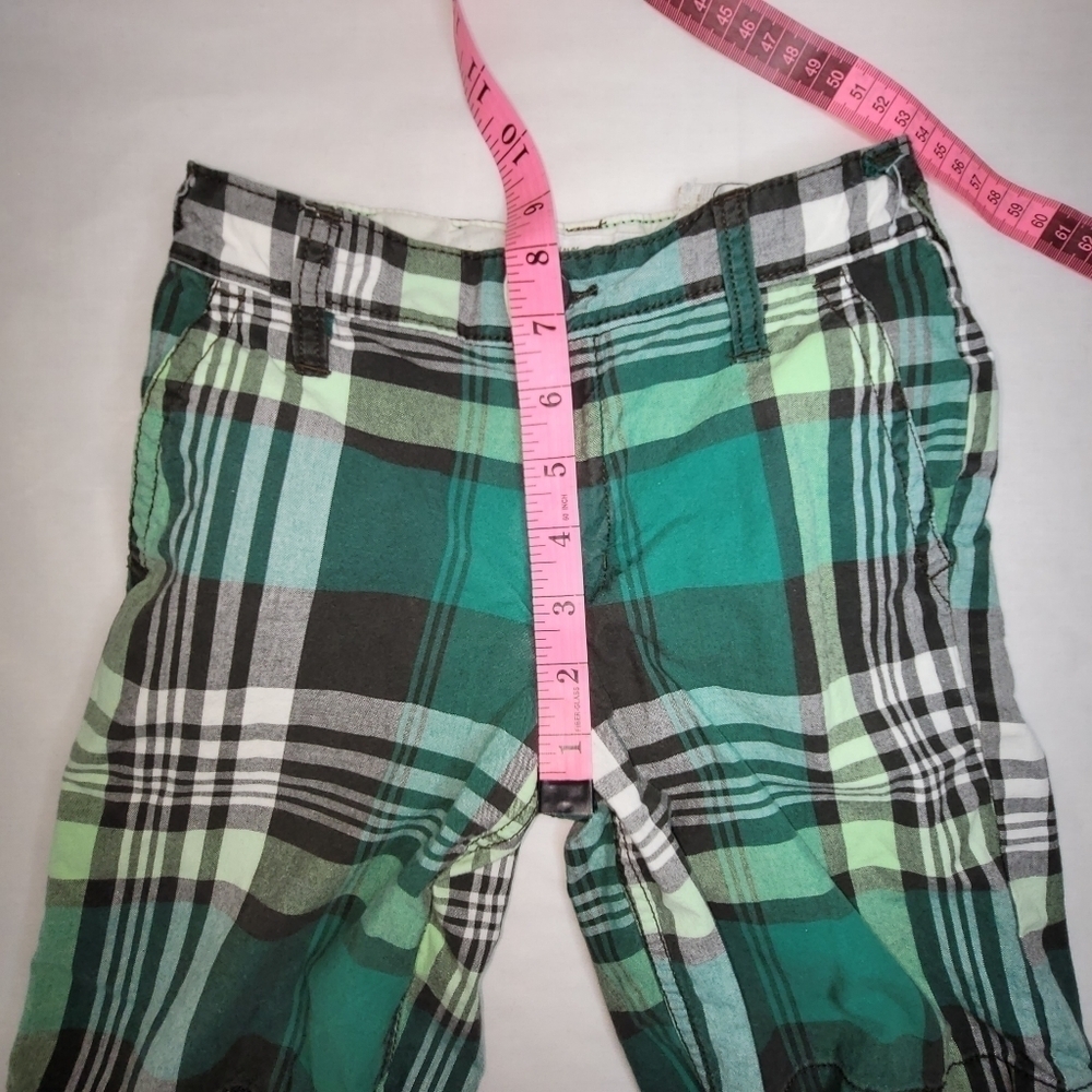 Old Navy Green and White Plaid Little Boy's Dress Shorts Size 6 - Picture 11 of 14